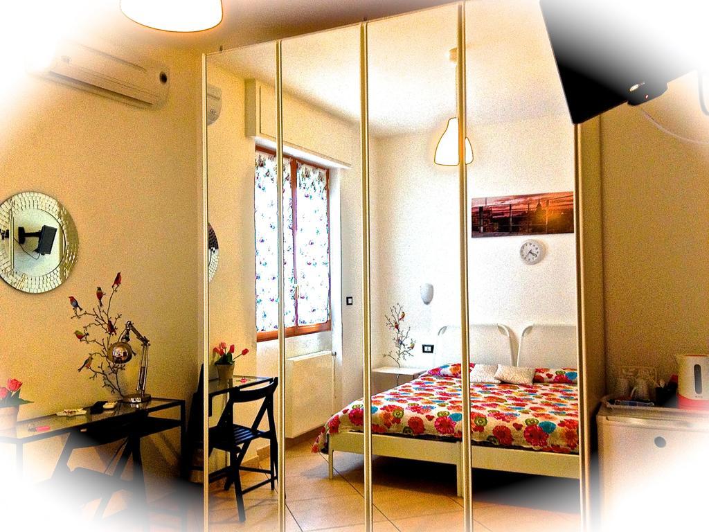 Top Suit Centro - Guest House Brugherio Exteriör bild