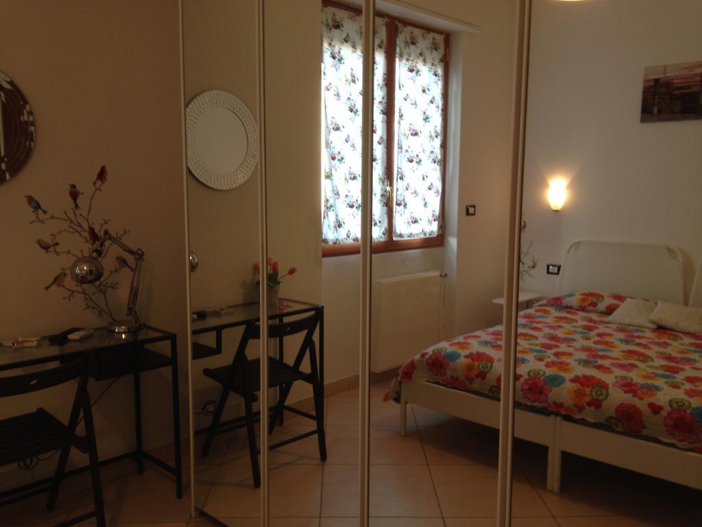 Top Suit Centro - Guest House Brugherio Rum bild